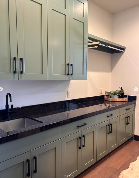 laundry built ins during basement rennovations by proworx construction in utah
